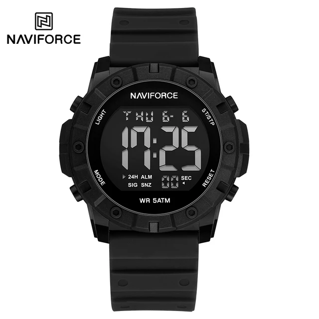 Naviforce 7110 For Men- Black